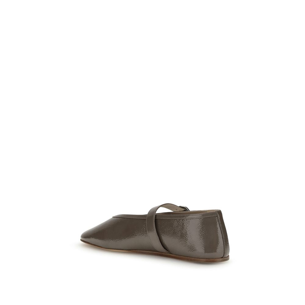 Stella Slipper