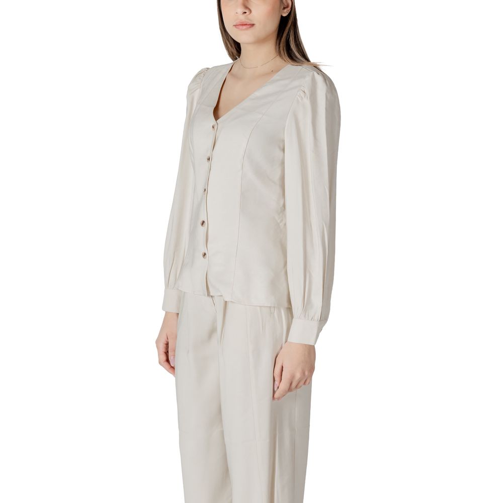 Cream Viscose Top