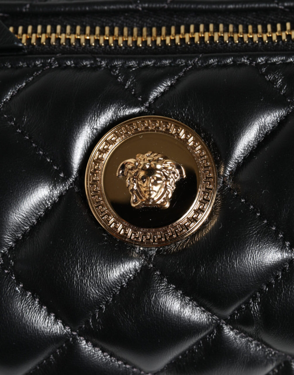 Black Mini Quilted Lambskin Leather Crossbody Sling Borse Bag