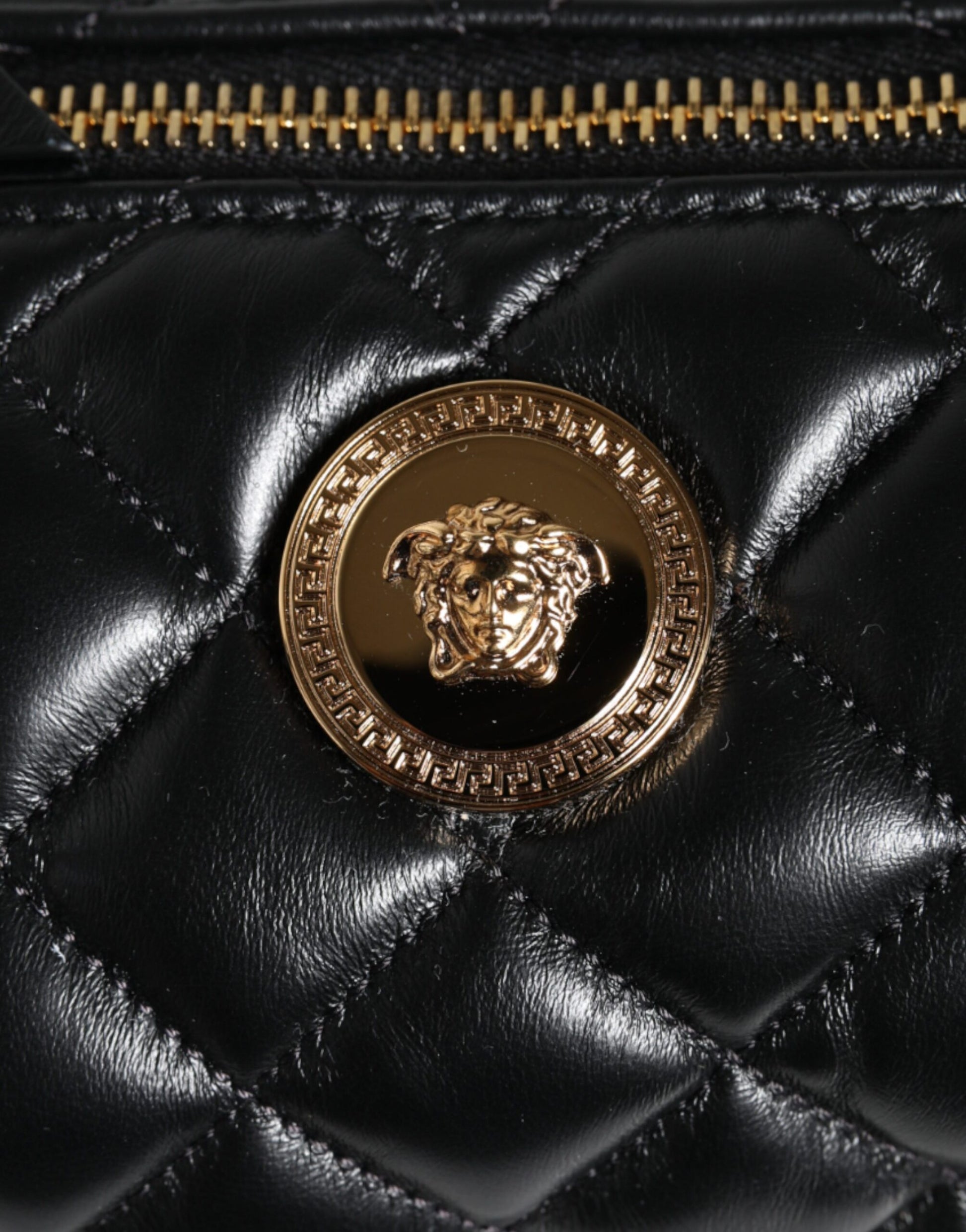 Black Mini Quilted Lambskin Leather Crossbody Sling Borse Bag